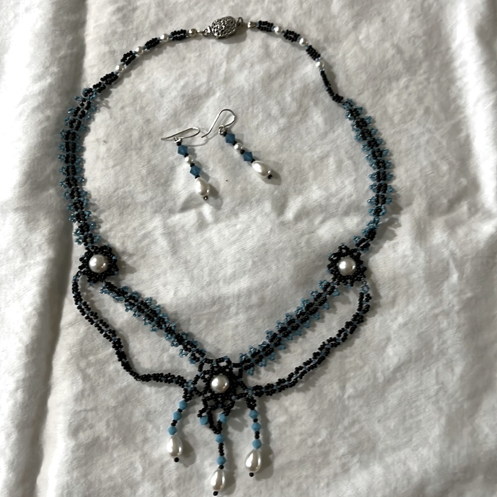 Beautiful Necklace Earrings Handmade